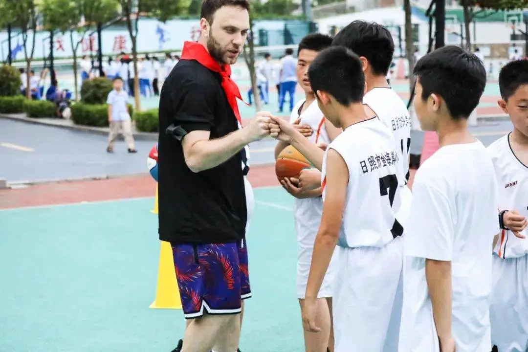 篮球周训练计划包括哪些内容呢图片_1